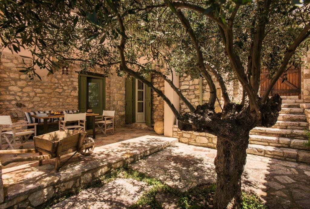 Kyparissia Old Town Lodge With Amazing Sea View Exteriör bild