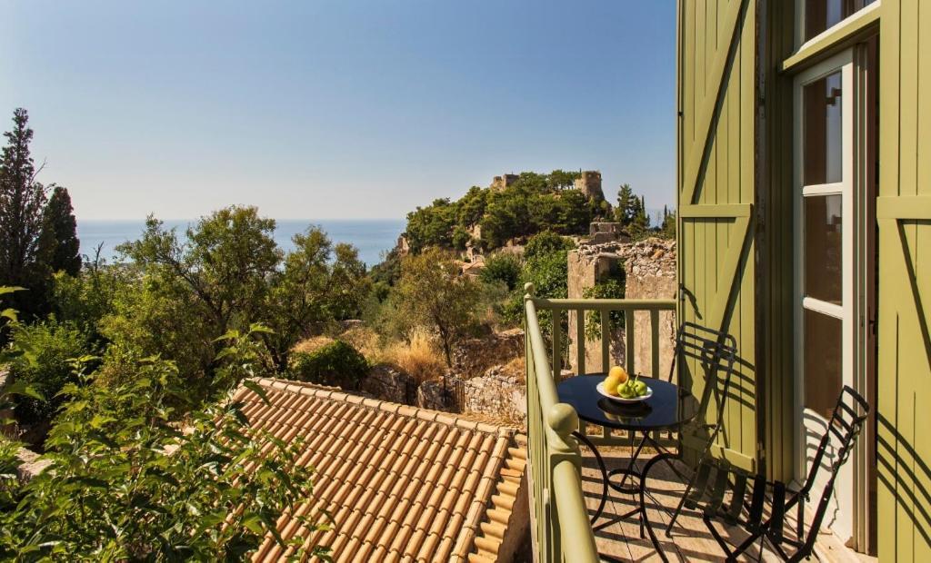 Kyparissia Old Town Lodge With Amazing Sea View Exteriör bild